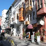 Volter Group Taksim Lägenhet *